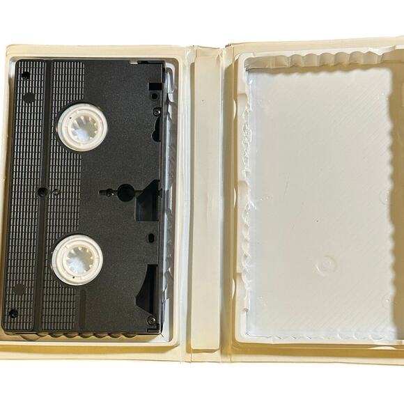 Bill Murray Larger Than Life VHS Tape - Picture 4 of 6